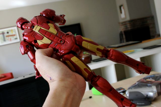 Illustration for article titled Iron Man Toys: Guns and Action Figures...Made of Plastic